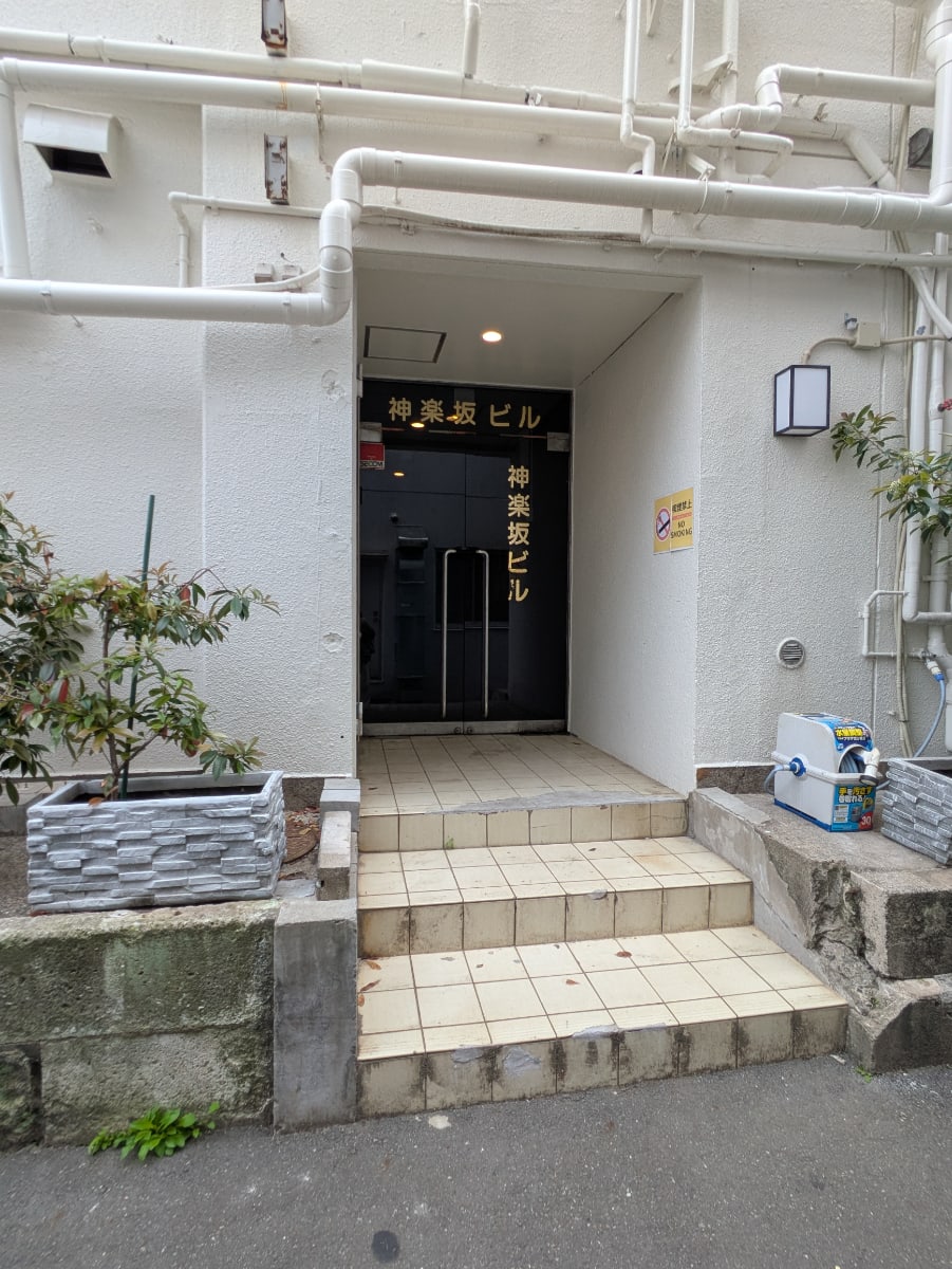 v20260429150637/fresh/building/J00100413994_12