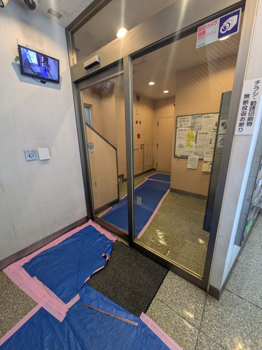 v20260429150637/fresh/building/J00100417293_8