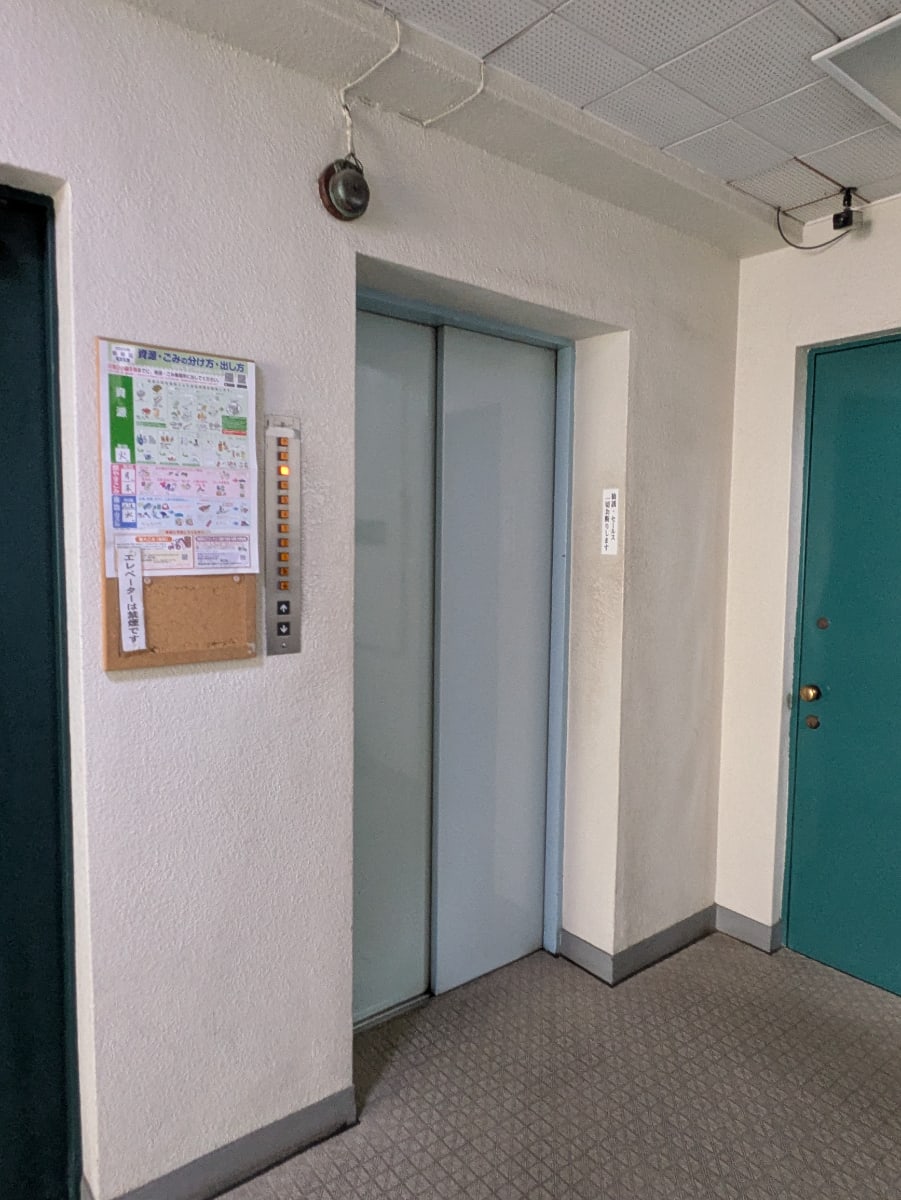 v20260429150637/fresh/building/J00100443895_4