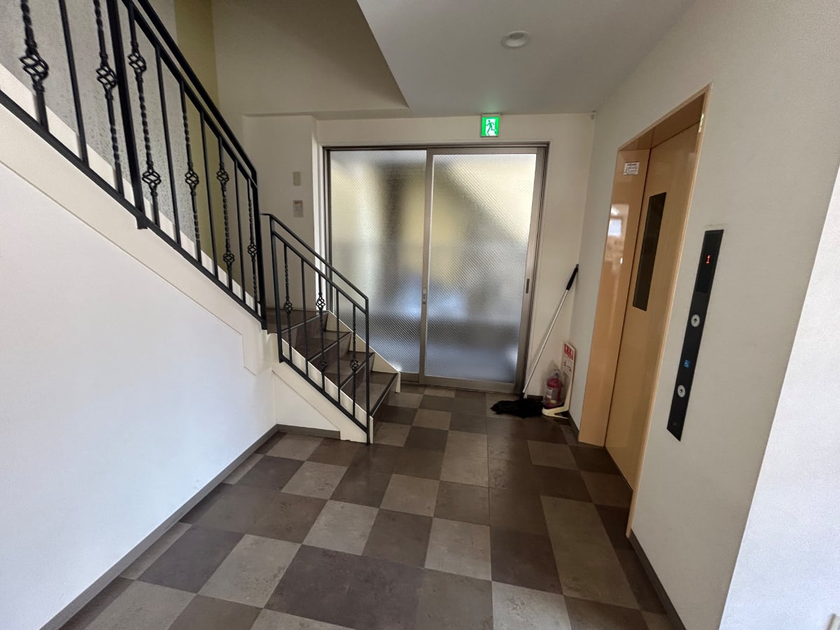 v20260430150900/fresh/building/J00100412426_8