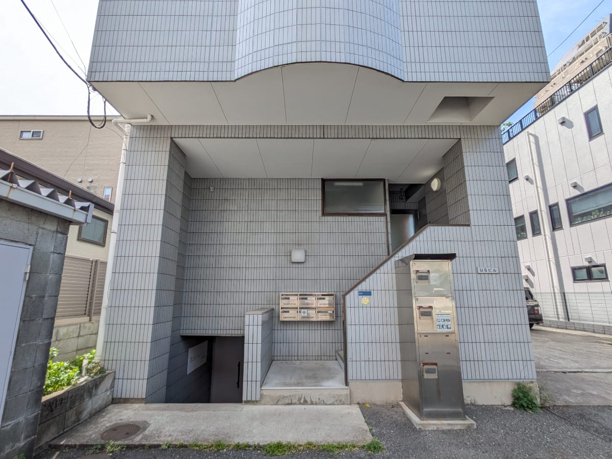 v20260501150758/fresh/building/J00100356718_3