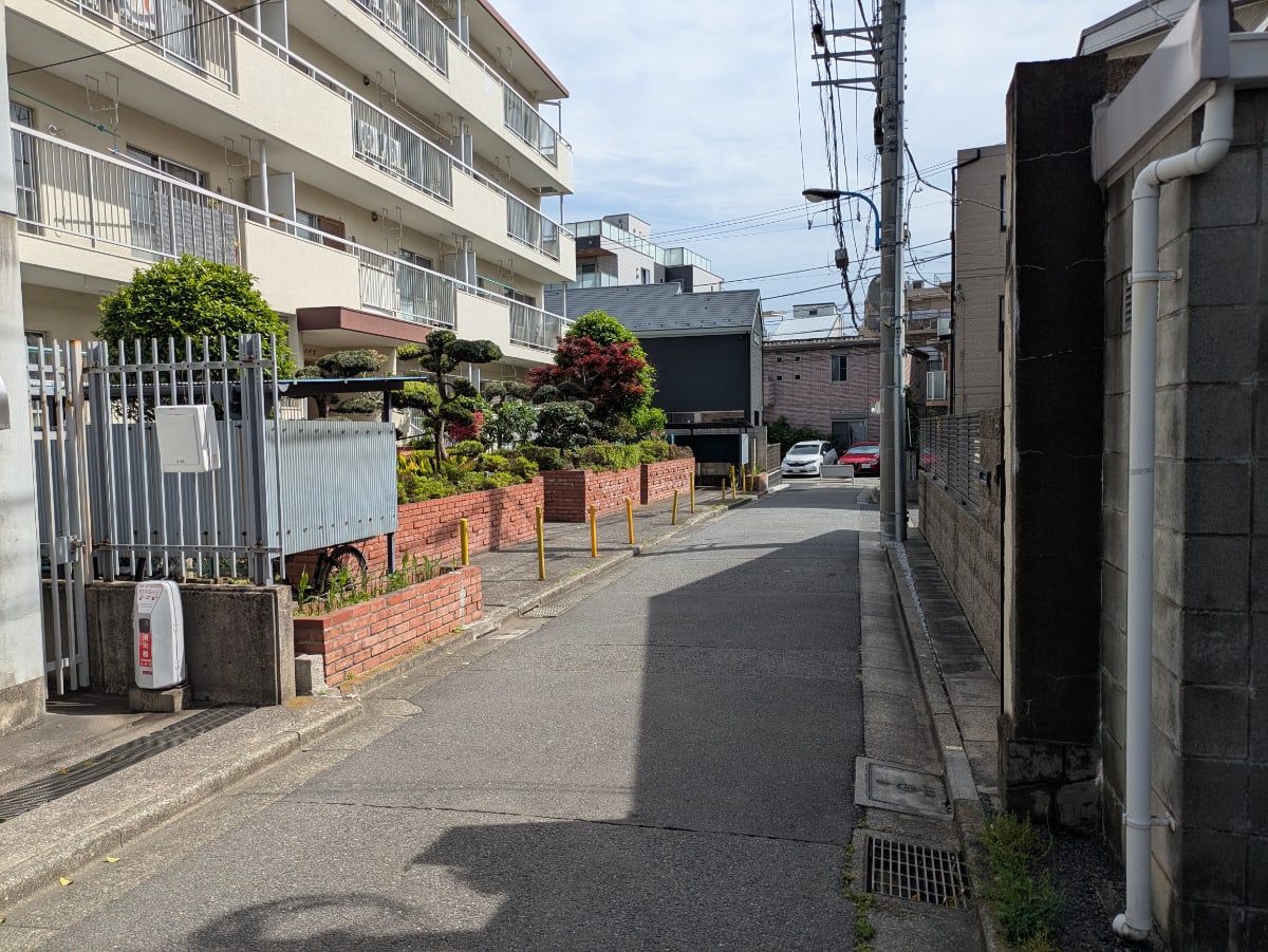 v20260501150758/fresh/building/J00100356718_5