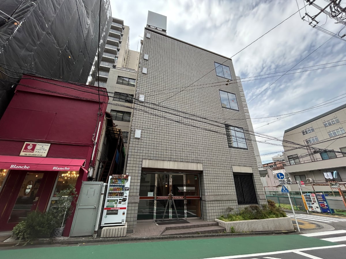 v20260501150758/fresh/building/J00100359566_7