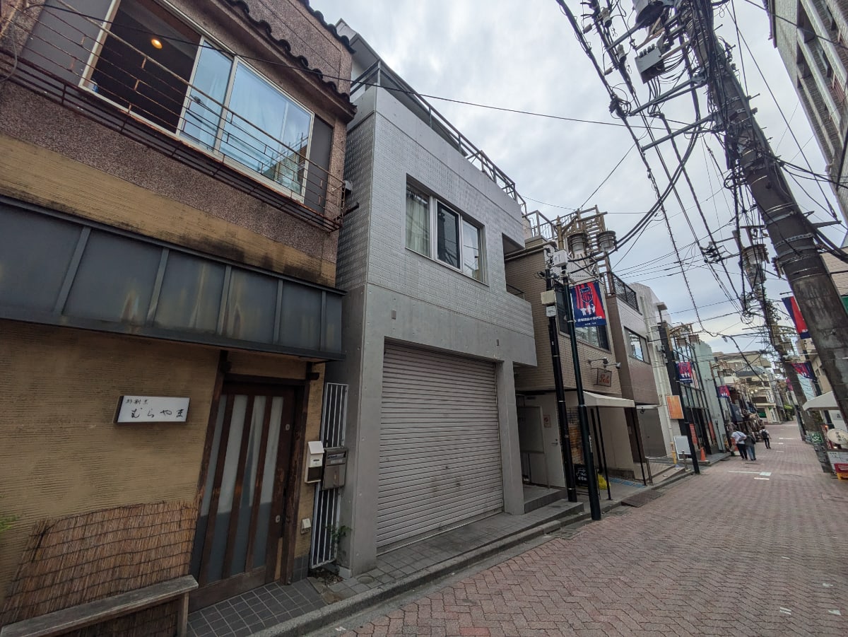 v20260501150758/fresh/building/J00100361242_6