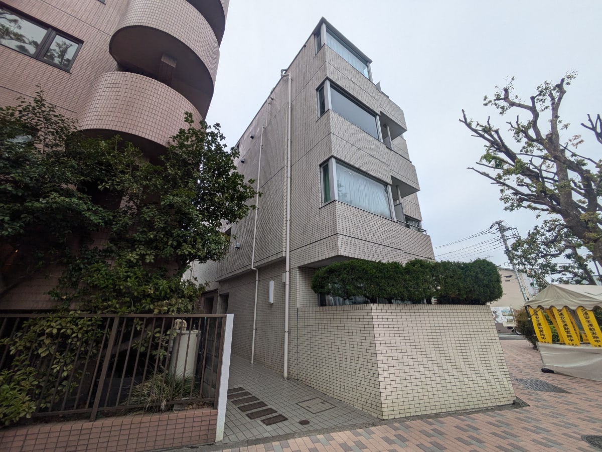 v20260501150758/fresh/building/J00100364074_5