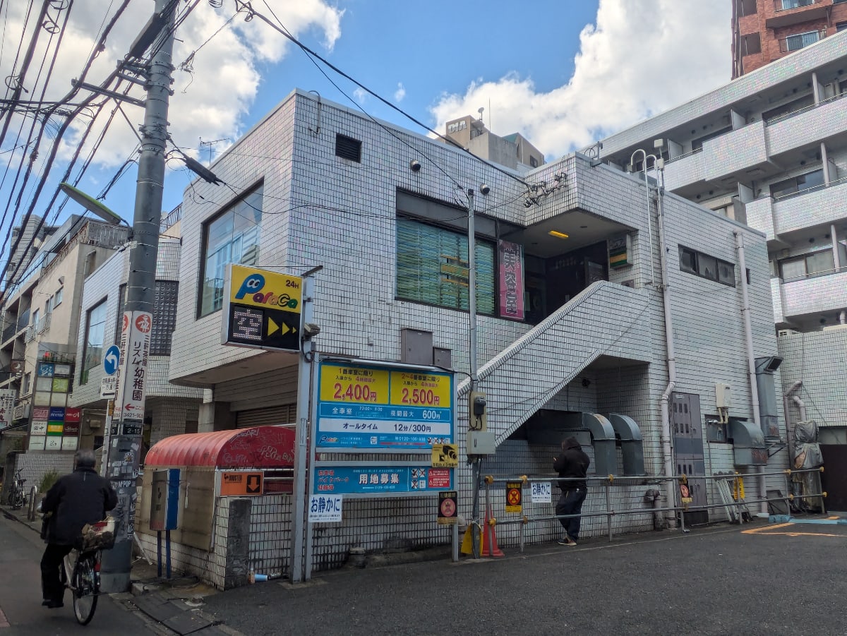 v20260501150758/fresh/building/J00100364345_10