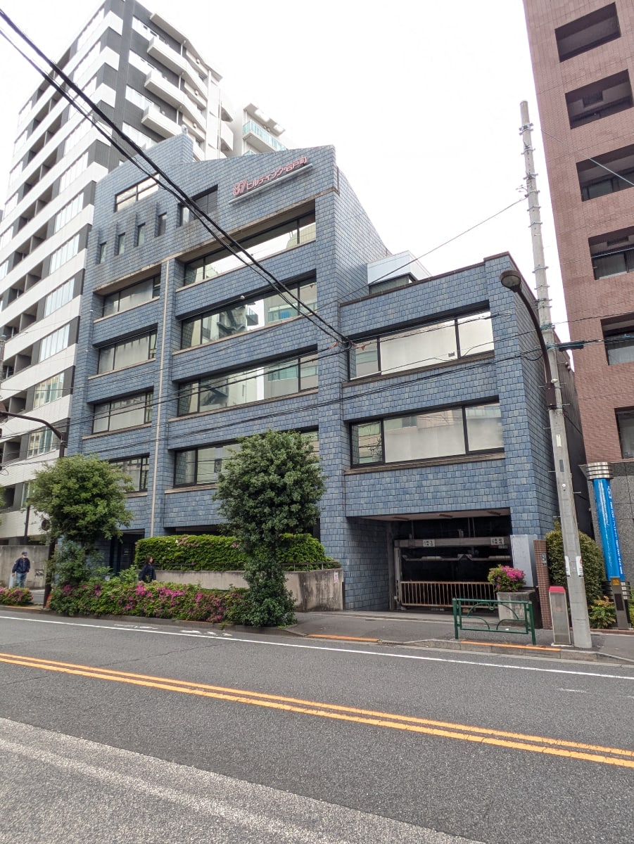v20260501150758/fresh/building/J00100378715_9