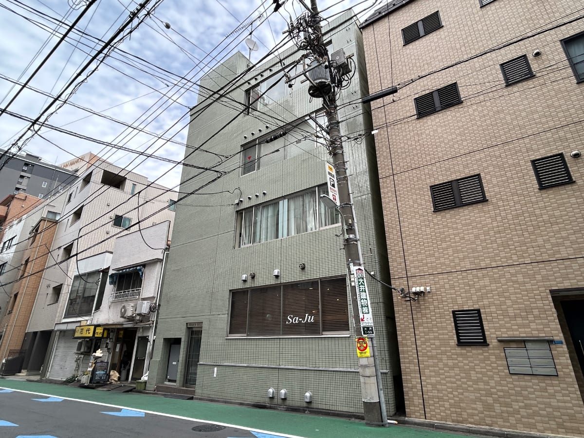 v20260501150758/fresh/building/J00100380333_7