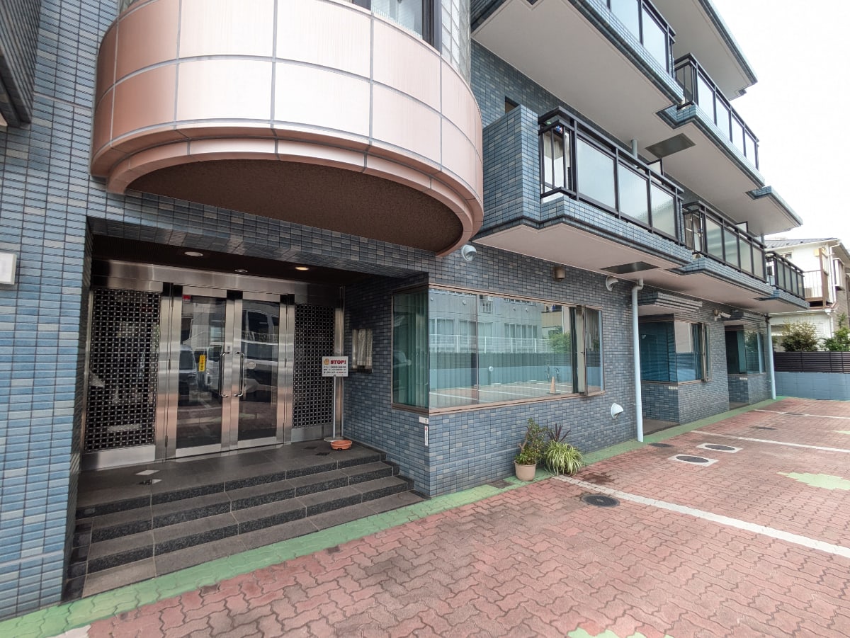 v20260501150758/fresh/building/J00100386521_8