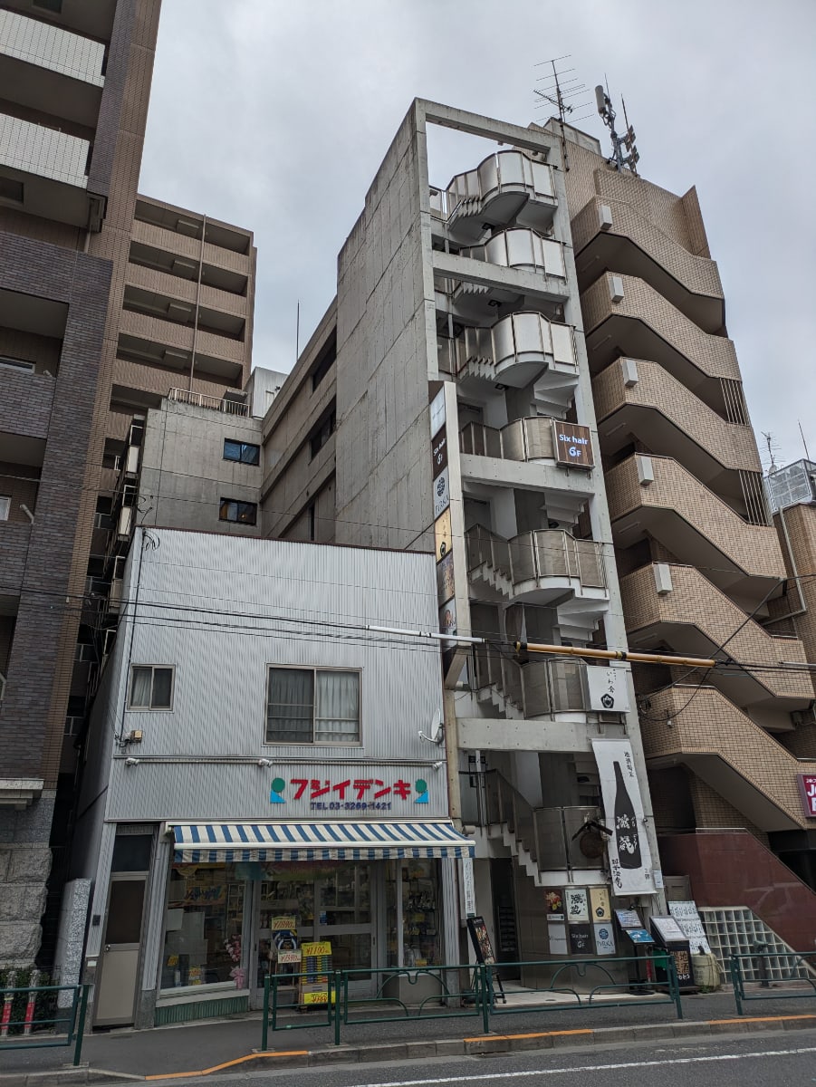 v20260501150758/fresh/building/J00100396016_7