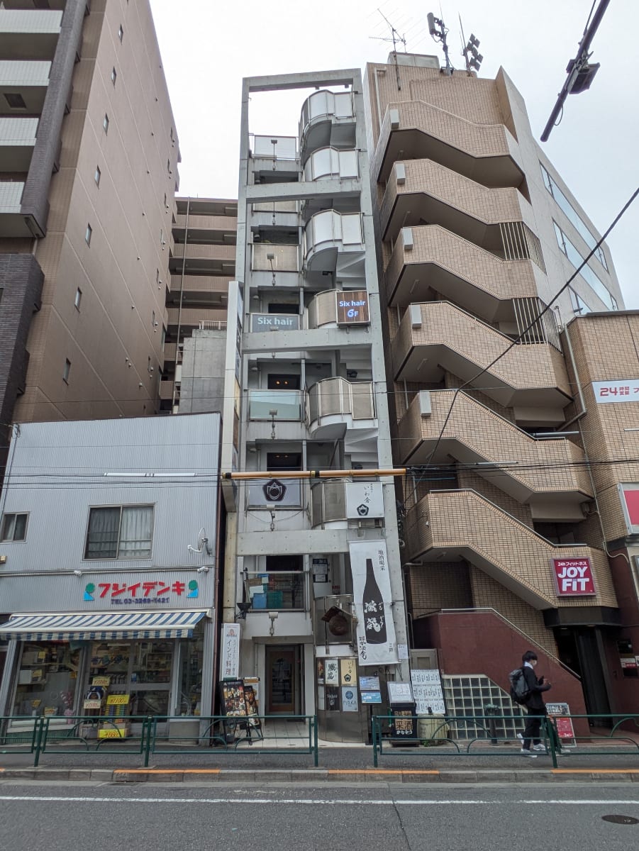 v20260501150758/fresh/building/J00100396016_9