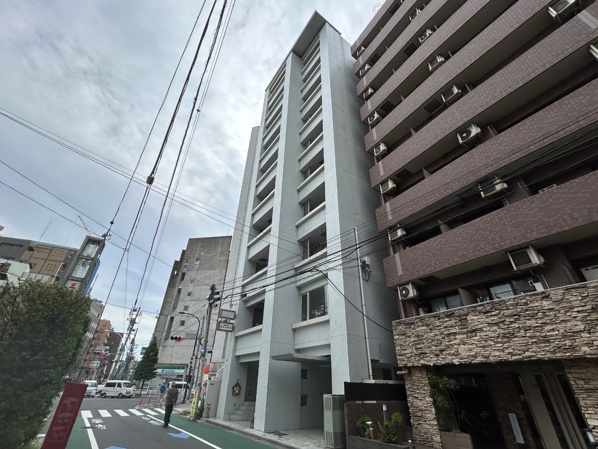v20260501150758/fresh/building/J00100404869_6