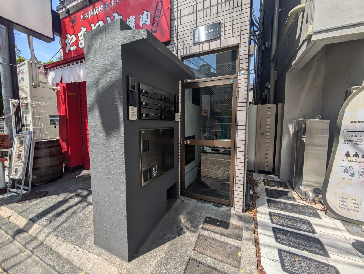 v20260501150758/fresh/building/J00100408998_3