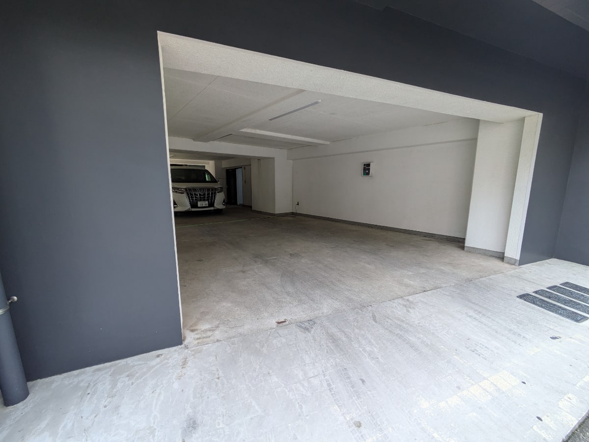 v20260501150758/fresh/building/J00100412825_12