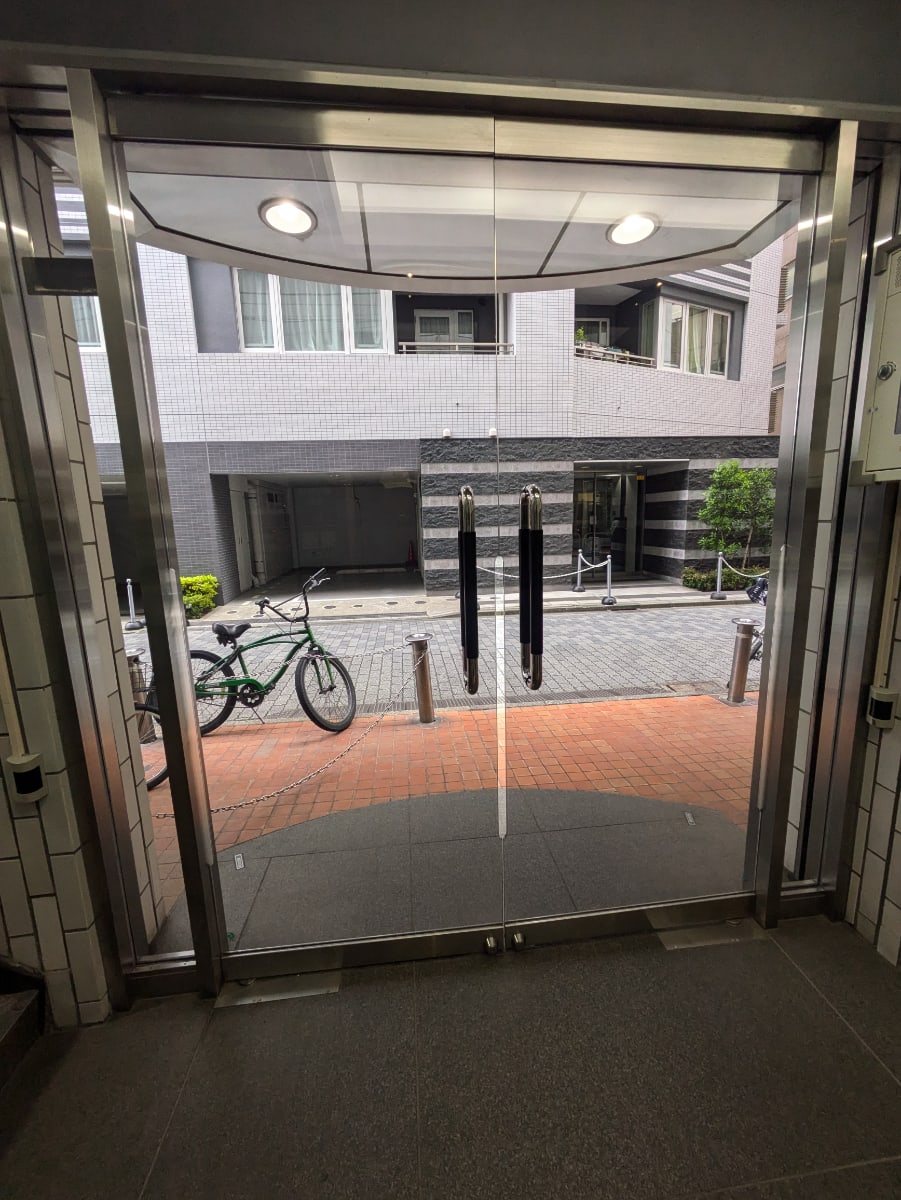 v20260501150758/fresh/building/J00100418873_15