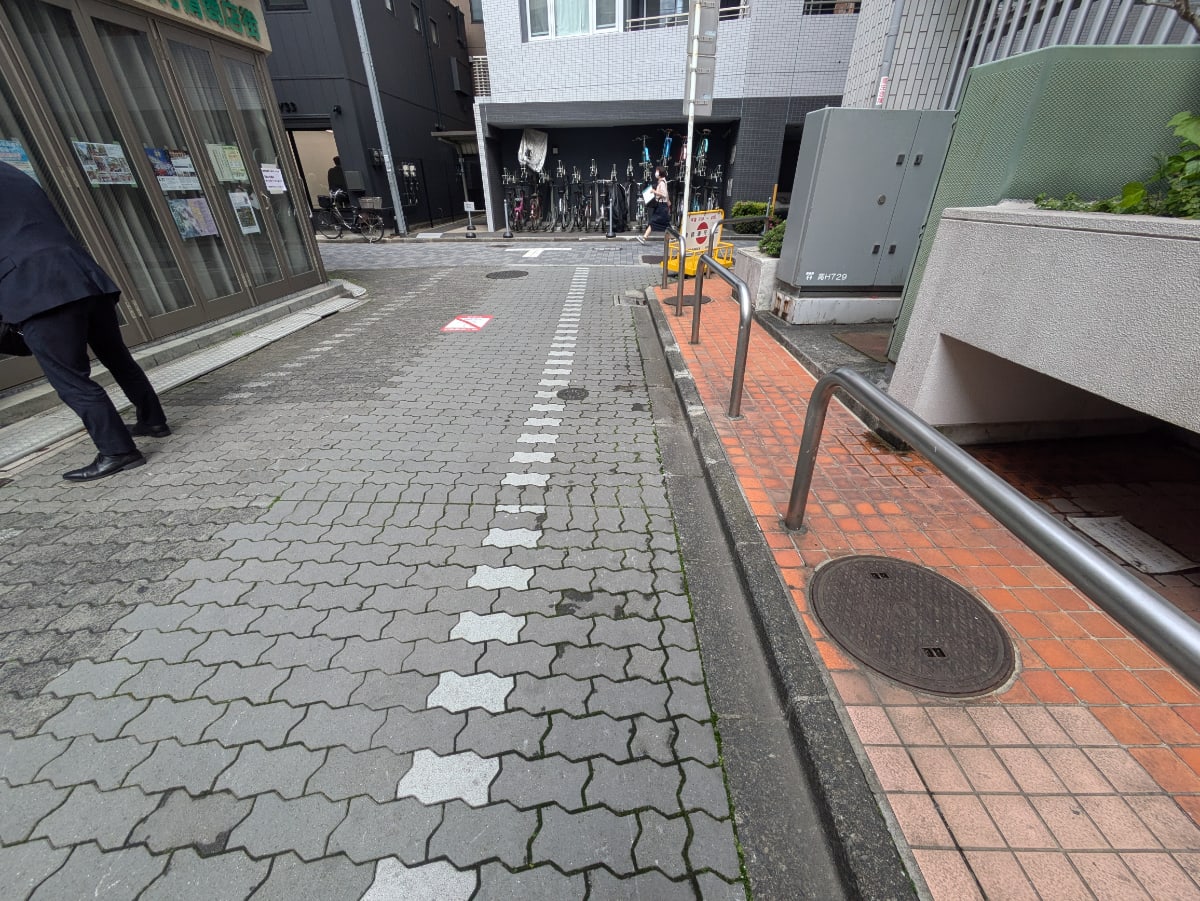 v20260501150758/fresh/building/J00100418873_9