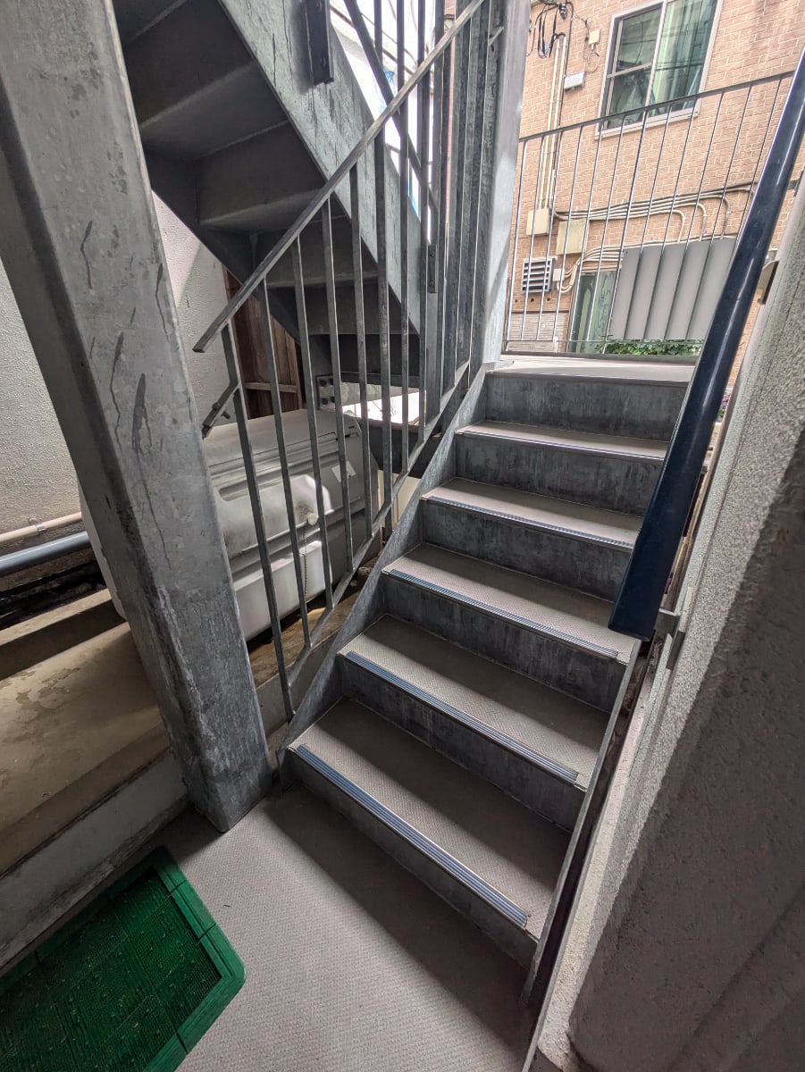 v20260501150758/fresh/building/J00100419950_4