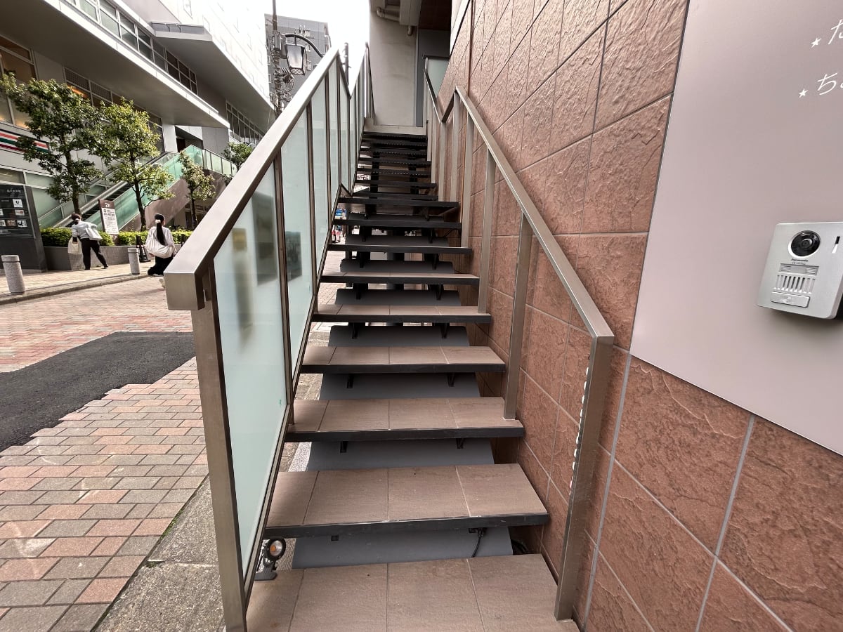 v20260501150758/fresh/building/J00100420844_8