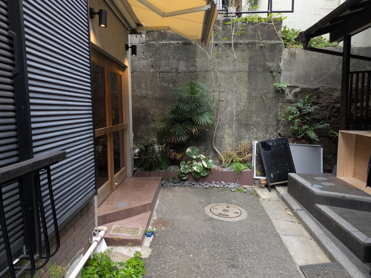 v20260501150758/fresh/building/J00100608306_8