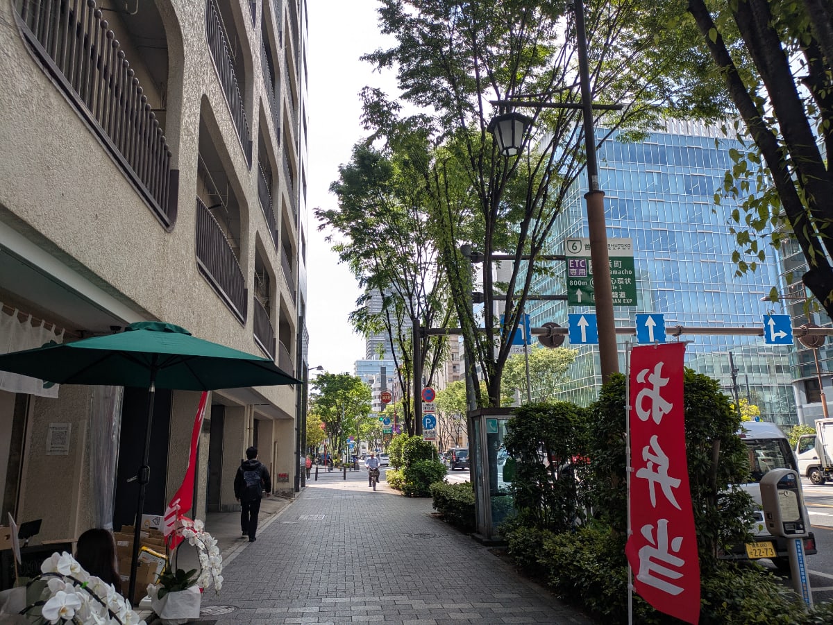 v20260501150758/fresh/building/J00100635733_15