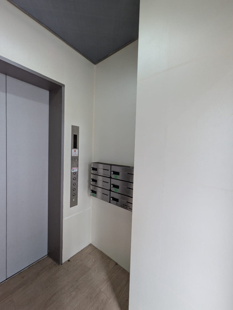 v20260507150901/fresh/building/J00100386758_12