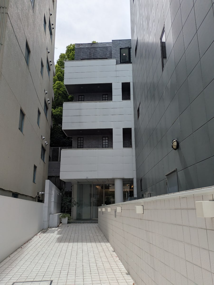 v20260507150901/fresh/building/J00100394424_1