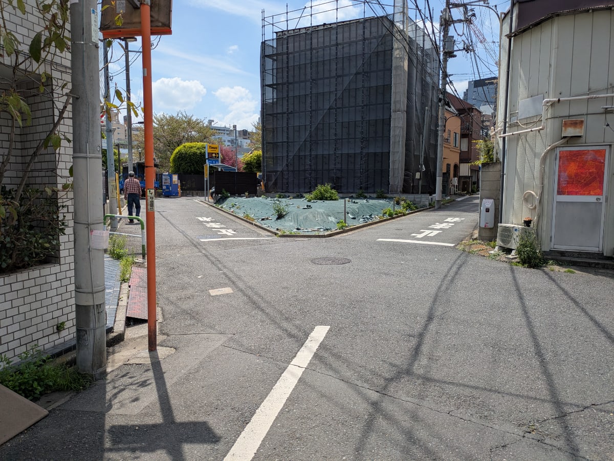 v20260507150901/fresh/building/J00100401677_2