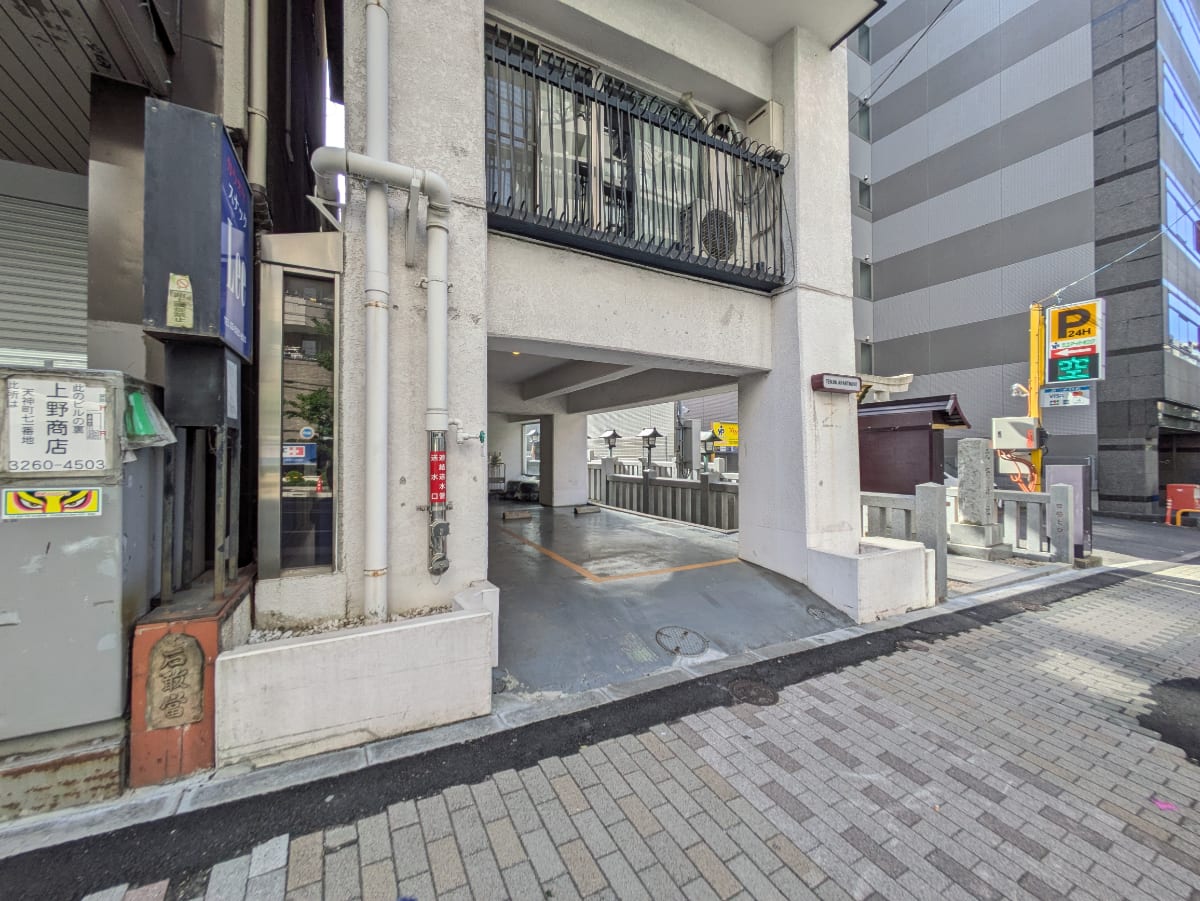 v20260507150901/fresh/building/J00100418764_9