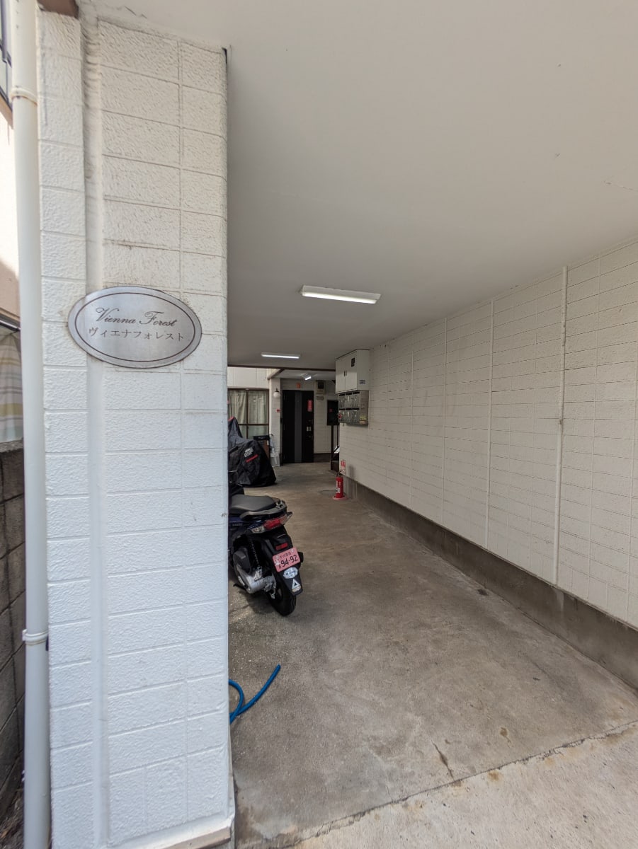 v20260509150639/fresh/building/J00100608736_8