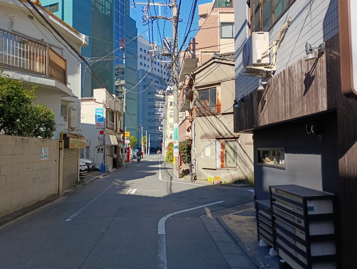 v20260509150639/fresh/building/J00100609162_9