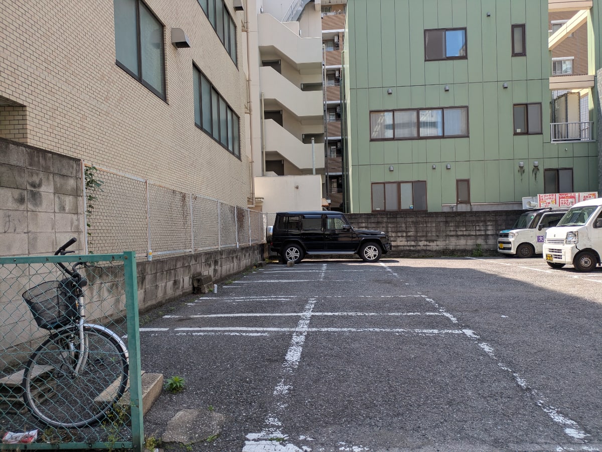 v20260509150639/fresh/building/J00100631523_12