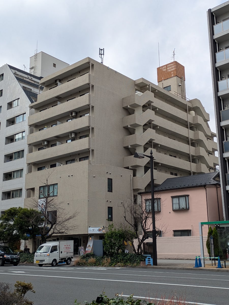 v20260509150639/fresh/building/J00100631523_7