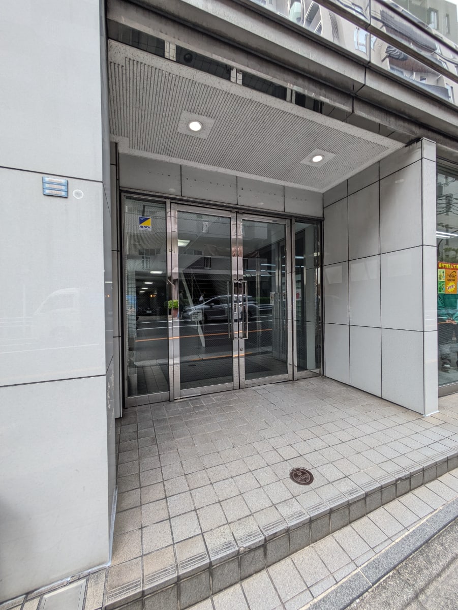 v20260512150758/fresh/building/J00100364276_10