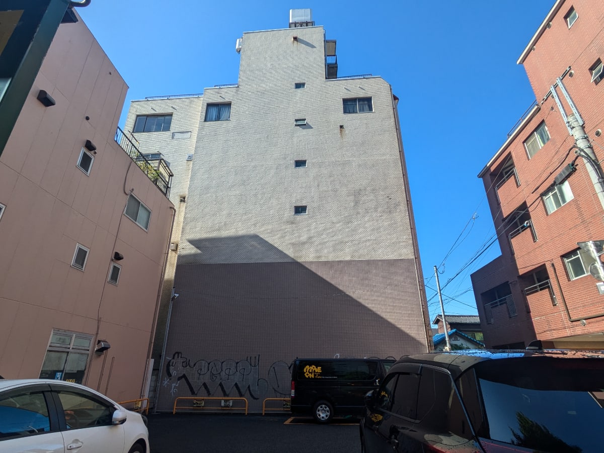 v20260512150758/fresh/building/J00100367851_6