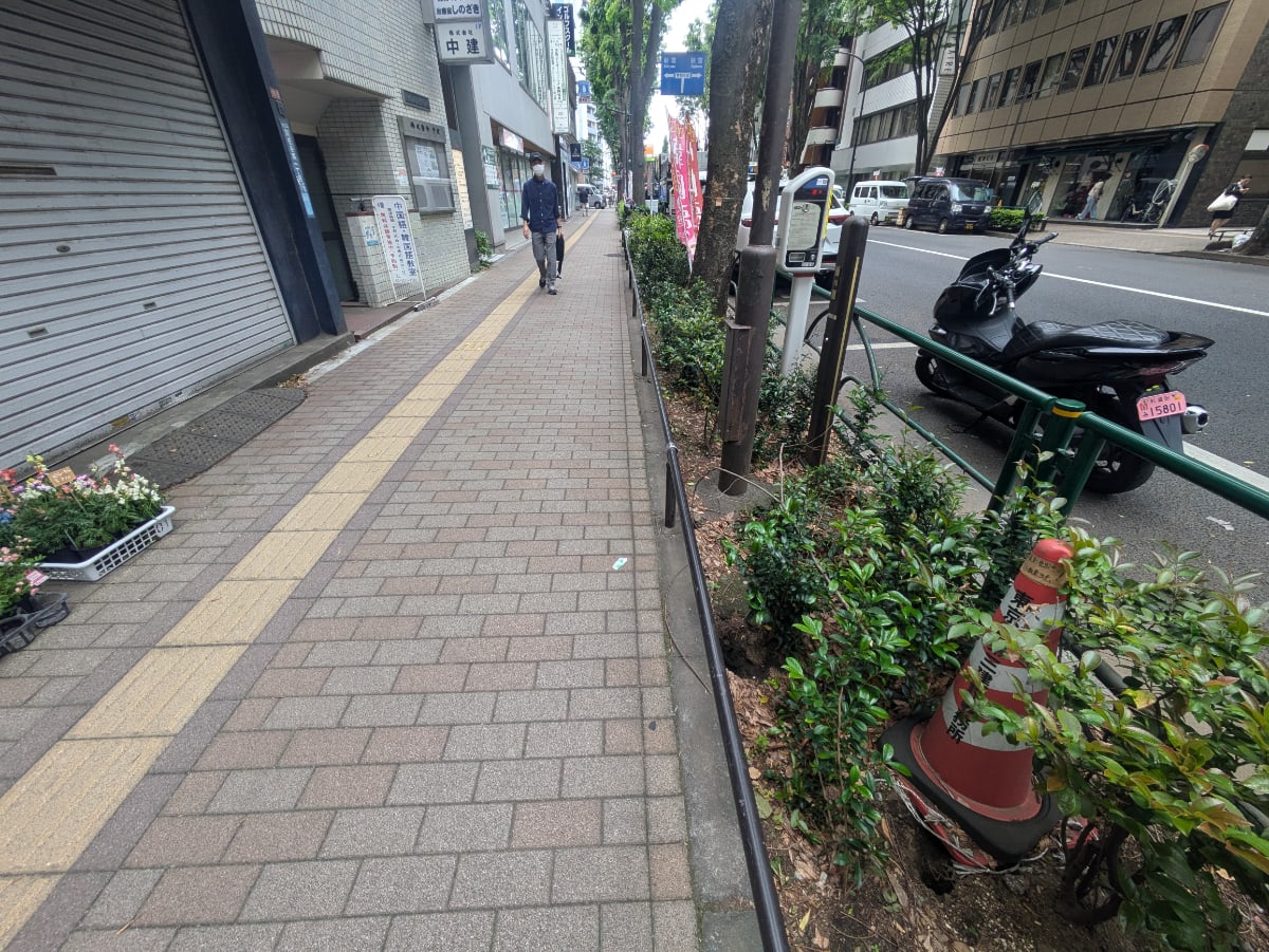 v20260512150758/fresh/building/J00100412759_9