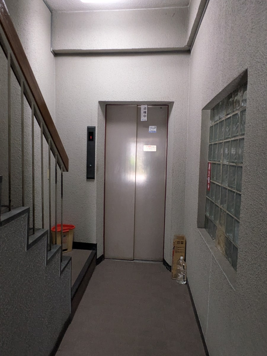 v20260512150758/fresh/building/J00100636728_10