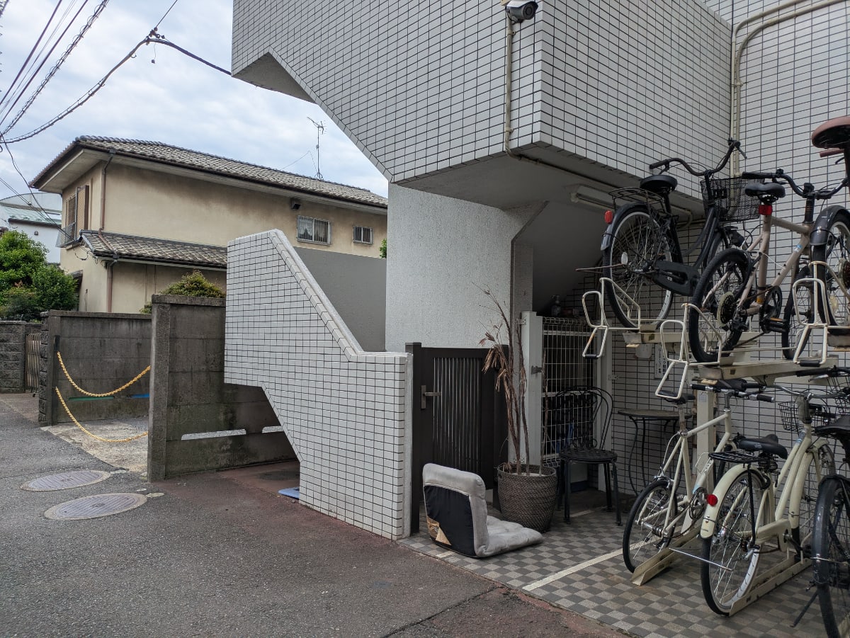 v20260515150758/fresh/building/J00100406011_12