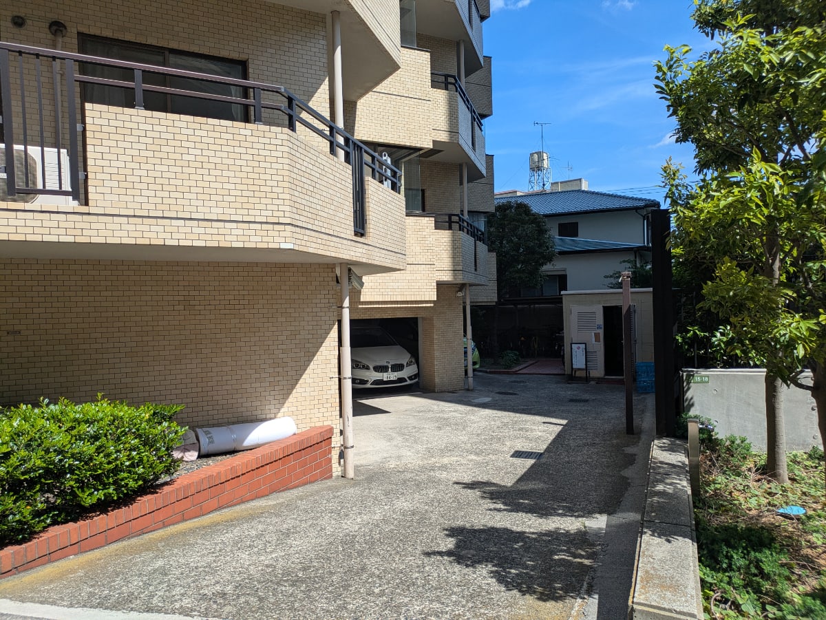 v20260515150758/fresh/building/J00100406329_12