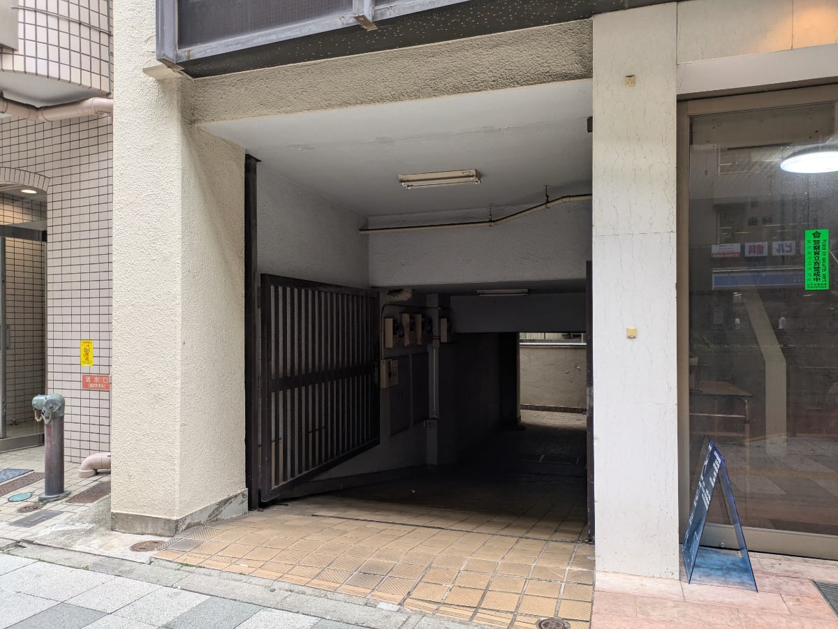 v20260515150758/fresh/building/J00100409846_11