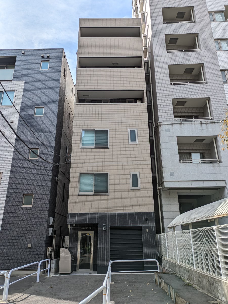 v20260515150758/fresh/building/J00100607956_6