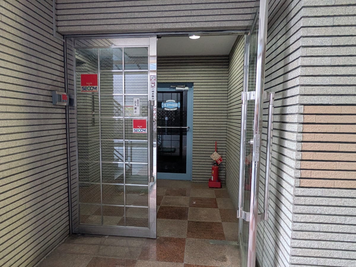 v20260517150646/fresh/building/J00100385410_13