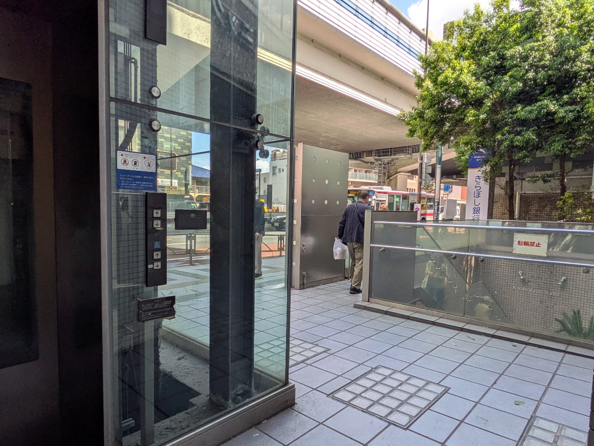 v20260519150901/fresh/building/J00100366082_13