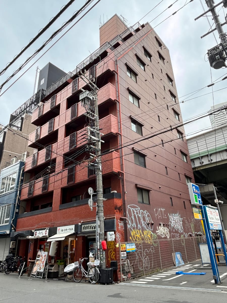 v20260521150859/fresh/building/J00100415983_1