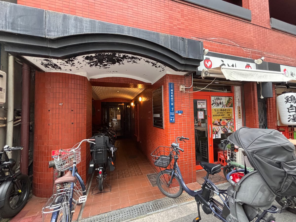 v20260521150859/fresh/building/J00100415983_3