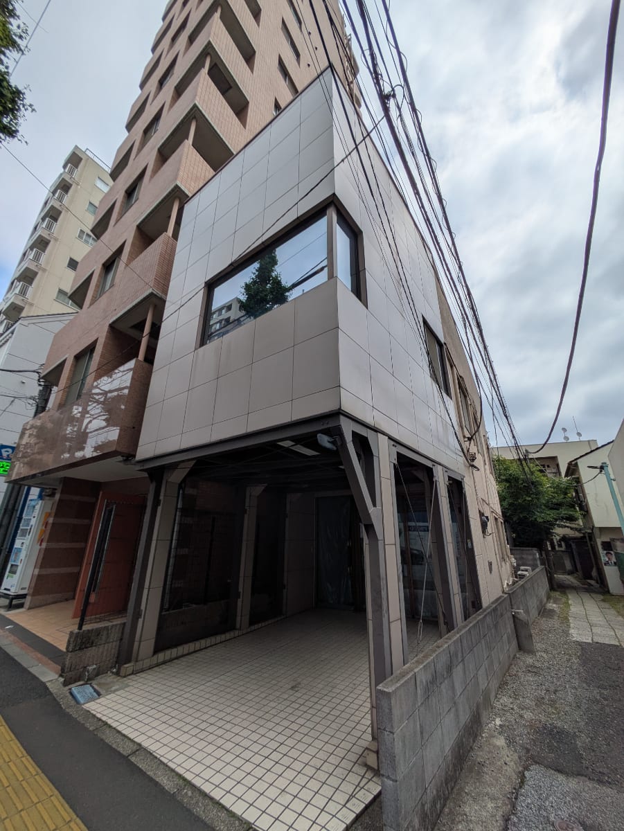 v20260522150901/fresh/building/J00100640365_11