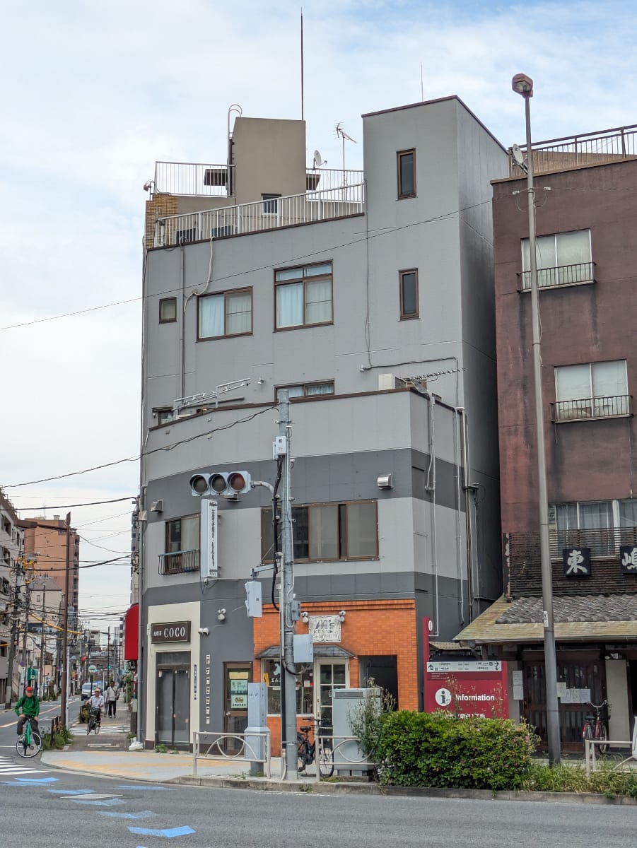 v20260524150635/fresh/building/J00100636468_1