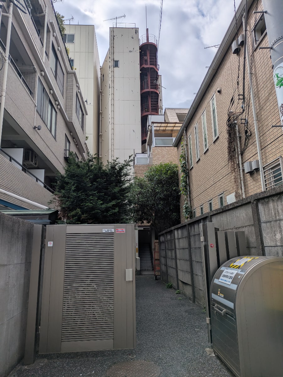 v20260525151010/fresh/building/J00100371330_9