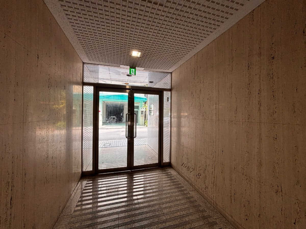 v20260526150858/fresh/building/J00100415970_9