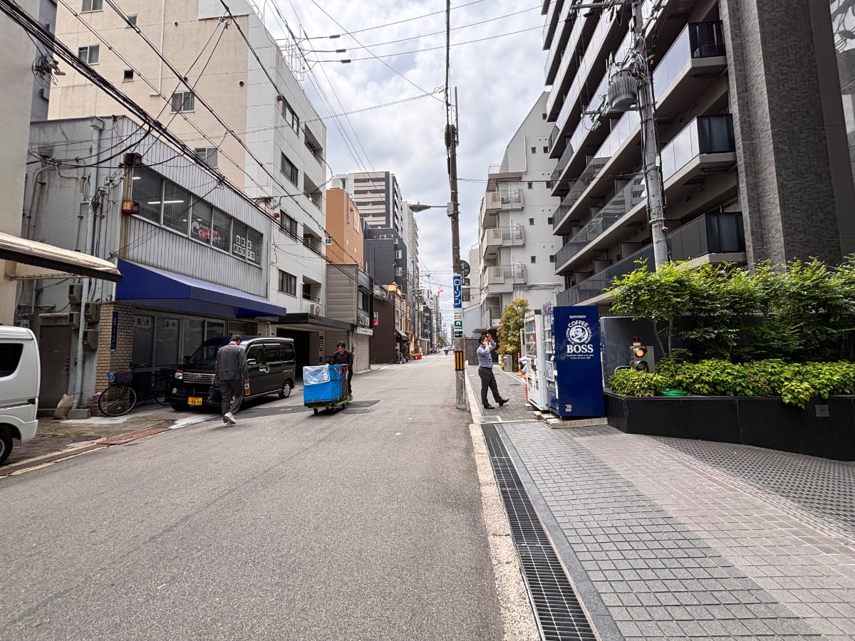 v20260526150858/fresh/building/J00100415971_12