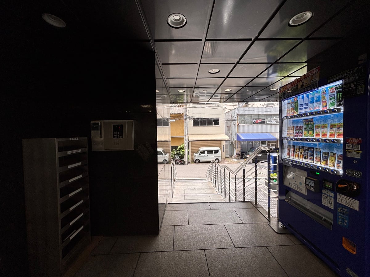 v20260526150858/fresh/building/J00100415971_8